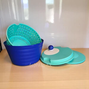 TUPPERWARE D71 SALATSCHLEUDER 4,5 L MINT BLAU + FRISCHE-DECKEL SALATTROCKNER - Bild 1 von 3