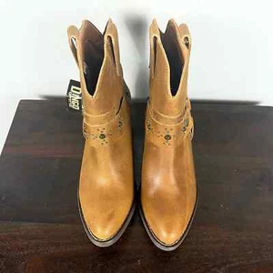 BOTAS VAQUERAS OCCIDENTALES DINGO SIERRA ARNÉS CUERO TACHONADO EN CAMEL PARA MUJER 6.5 - Imagen 1 de 14