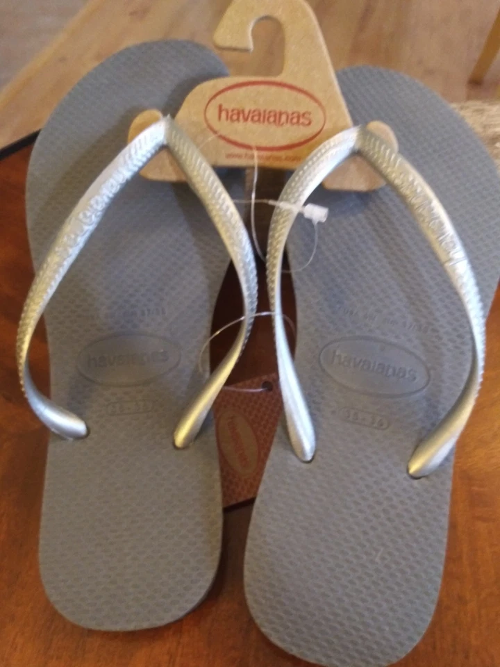 Havaianas 4000030 Women's Steel Grey Slim Flip Flop Sandal US 6 EU 37/38