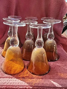 Vintage Hand Blown Bubble Amber Gold Glass Goblets Drinking Glass Lot Of 8 - Picture 1 of 6