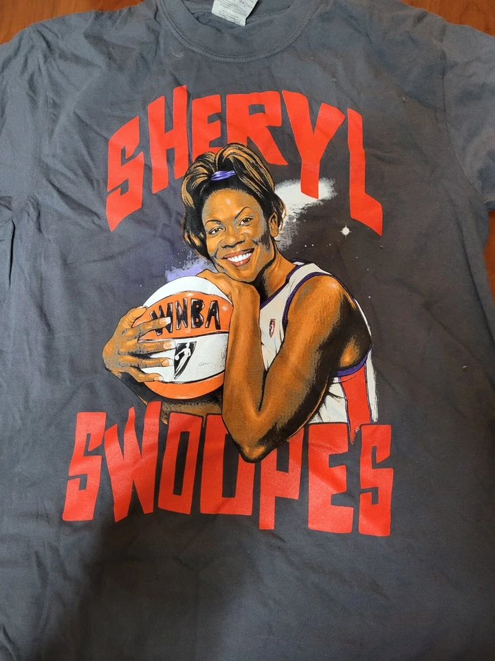 Sheryl Swoopes Grey T-shirt - Size M - WNBA Basketball Star - Image 1 of 1
