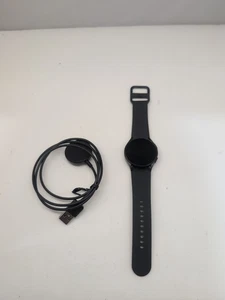 Samsung Galaxy Watch 4 LTE 40mm SM-R865U Black W#31 - Photo 1 sur 6