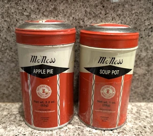 Vintage Furst McNess Spice Tins Lot of 2 Apple Pie Soup Pot Freeport IL Aromatic - Picture 1 of 5