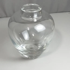 Williams Sonoma Heavy Thick Crystal Vase 8” Tall x 6” Wide Clear Glass - Picture 1 of 14