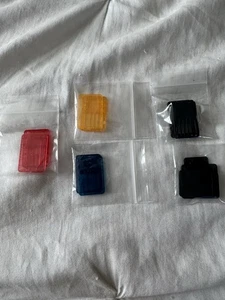 3x Kunststoff Cartridge Shells für Nintendo Switch (schwarz) - Bild 1 von 5