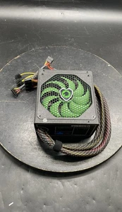 GameMax GM-700 700W Netzteil 80 Plus Bronze zertifiziert PSU für Desktop  - Bild 1 von 7