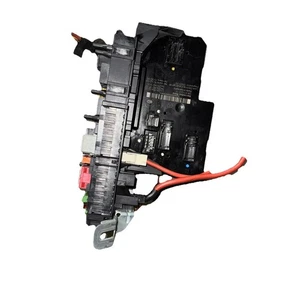 Caja de fusibles de maletero C250 2012 2014 Mercedes módulo de caja de conexiones relé Sam trasero OEM - Imagen 1 de 7