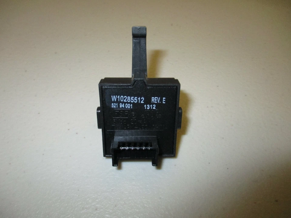 Interruptor de temperatura para lavadora Crosley usado - Modelo # CAW9244BW0, P/N W10285512 Foto 1 de 4