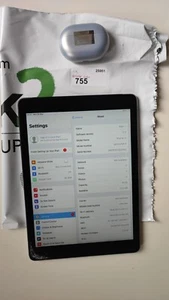 Apple iPad Air 2 Top Zustand + Bluetooth Kopfhörer Preis verhandelbar - Bild 1 von 5