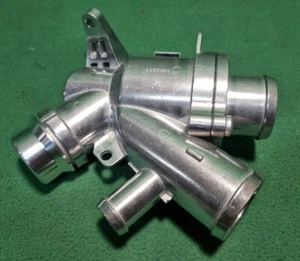 for Range Rover Land Rover Aluminium Thermostat Housing 5.0 Petrol New LR032135 - Picture 1 of 11