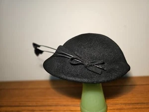 VINTAGE HENRY POLLAK CO. WOOL HAT BLACK WITH FEATHERS - Picture 1 of 9