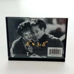 Harbor Town 3710-0503 Minimal Black Metal & Glass Easel Picture Frame 5" x 3.5" - Picture 1 of 3