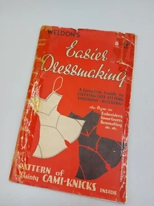 Vintage Weldon's ‘Easier Dressmaking’ 50 Page Complete Guide Circa 1940’s - Picture 1 of 5