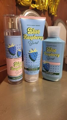 Bath & Body Works Blue Raspberry Burst Body Wash and Body Cream Set 1F8 - Image 1 of 4