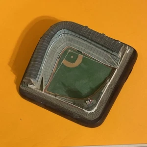 Chicago Cubs Wrigley Field Danbury Mint Figurine - Foto 1 di 5