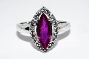 $395 .925 Sterling Silver 2.94CT Natural Ruby & Topaz Cocktail Ring Size 9.25 - Picture 1 of 7
