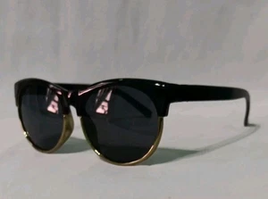 Retail 23428 Sunglasses Black/Gold 46□13-125 Grey Lenses - Picture 1 of 4
