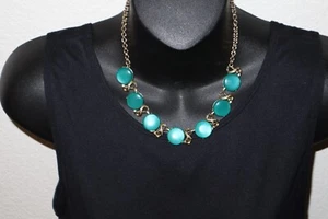 Vintage Choker Necklace Green gold tone 17" 50's 60's Round Stones 16" - Picture 1 of 10