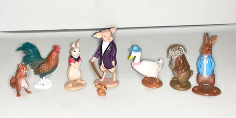 FW & Co Peter Rabbit Figure Lot 7 Benjamin Flopsy Squirrel Jemima Rooster Pig Cover