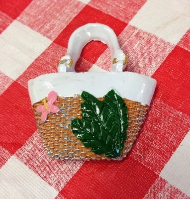 Note Holder 3D MAGNET Handbag Purse Pocketbook Butterfly Leaves - Image 1 of 3