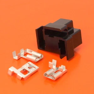 Headlight Bulb Holder 3 Pin H4 472 Connector Plug Socket Repair Kit & Terminals - Picture 1 of 6