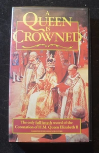 A Queen Is Crowned (VHS 1985) International Historic Films  RARE  LIKE NEW - Bild 1 von 2