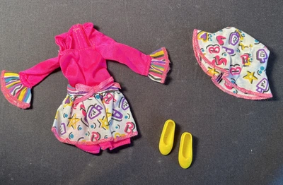 Barbie 1994 Patrón Escuela Secundaria Divertido Moda 12619 Mameluco Falda Sombrero Zapatos ¡GENIAL! Foto 1 de 4