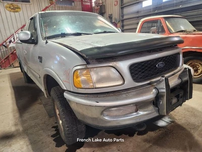 Passenger Headlight Heritage Fits 97-04 FORD F150 PICKUP 1294197 - Image 1 of 4