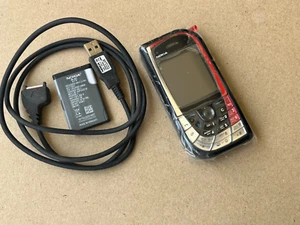 Original Nokia 7610 - 8 MB - Schwarz/Rot (Entsperrt) - Bild 1 von 15