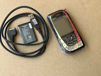 Genuine Nokia 7610 - 8 MB - Black/Red (Unlocked) - Image 1 of 4