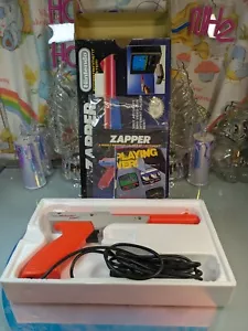 Vtg NINTENDO ZAPPER Original NES Light Gun Complete In Box Orange & Grey - Picture 1 of 10