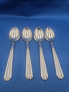Lote de 4 cucharaditas de acero inoxidable Oneida TENNYSON 6 1/8" - Imagen 1 de 5