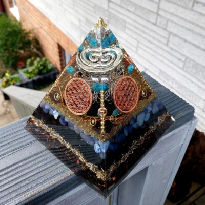 Orgonit Pyramide, 14,5 cm, 4 Blumen des Lebens & Spirale (A7) | Edelstein Orgon - Bild 1 von 4