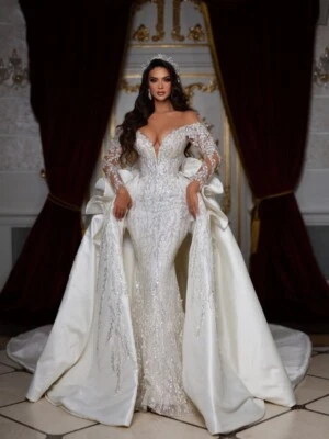 Luxury Mermaid Wedding Dresses Long Sleeved Sequin Lace Applique Bridal Gowns - Image 1 of 4