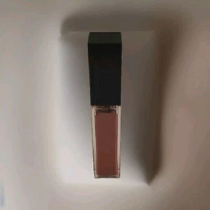 Maybelline Color Sensational Vivid Matte Liquid Lipstick Nude Flush 10  - Picture 1 of 2