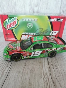 ACTION RACING DIECAST NASCAR JEREMY MAYFIELD 19 MOUNTAIN DEW - Imagen 1 de 2