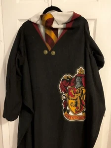 Harry Potter Gryffindor Robe/ Snuggie Blanket Comfy Throw With Sleeves READ*** - Picture 1 of 8
