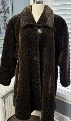 Vintage 60’s  Leopard Cheetah Jacket Coat Made I. USA large Nana  Creations - Image 1 of 4