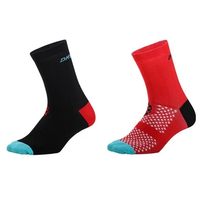 2 Paia Calze Ciclismo Equitazione Bici Bici Sport Calzini Caviglia XC MTB Rosso Nero - Immagine 1 di 4