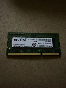 Crucial 2GB 204-PIN SODIMM 256MX64 DDR3 CT25664BC1067 2gb Memory See Pics - Picture 1 of 5