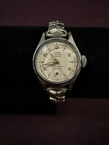 Oris Damen Swiss Made Wind Up Uhr 15 Jewel Water Proof Anti-Shock Läuft - Bild 1 von 19