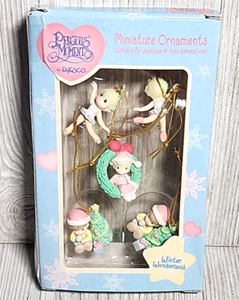 Precious Moments By Enesco Winter Wonderland 5pc Miniature Ornament Set - Picture 1 of 12