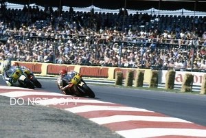 RANDY MAMOLA KORK BALINGTON KENNY ROBERTS YAMAHA 1981 BRITISCHES MOTORRAD GP 35 MM RUTSCHE - Bild 1 von 3