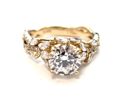 Diamante cultivado en laboratorio mariposa oro 2,57 quilates-14 k HPHT VVS precio más bajo alta calidad Foto 1 de 4