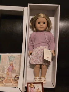 American Girl Kit Kittredge bambola nuova con scatola ritirata - Foto 1 di 8