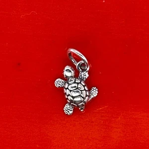 JAMES AVERY Plata de Ley 3D TORTUGA ENCANTO O COLGANTE - Imagen 1 de 3