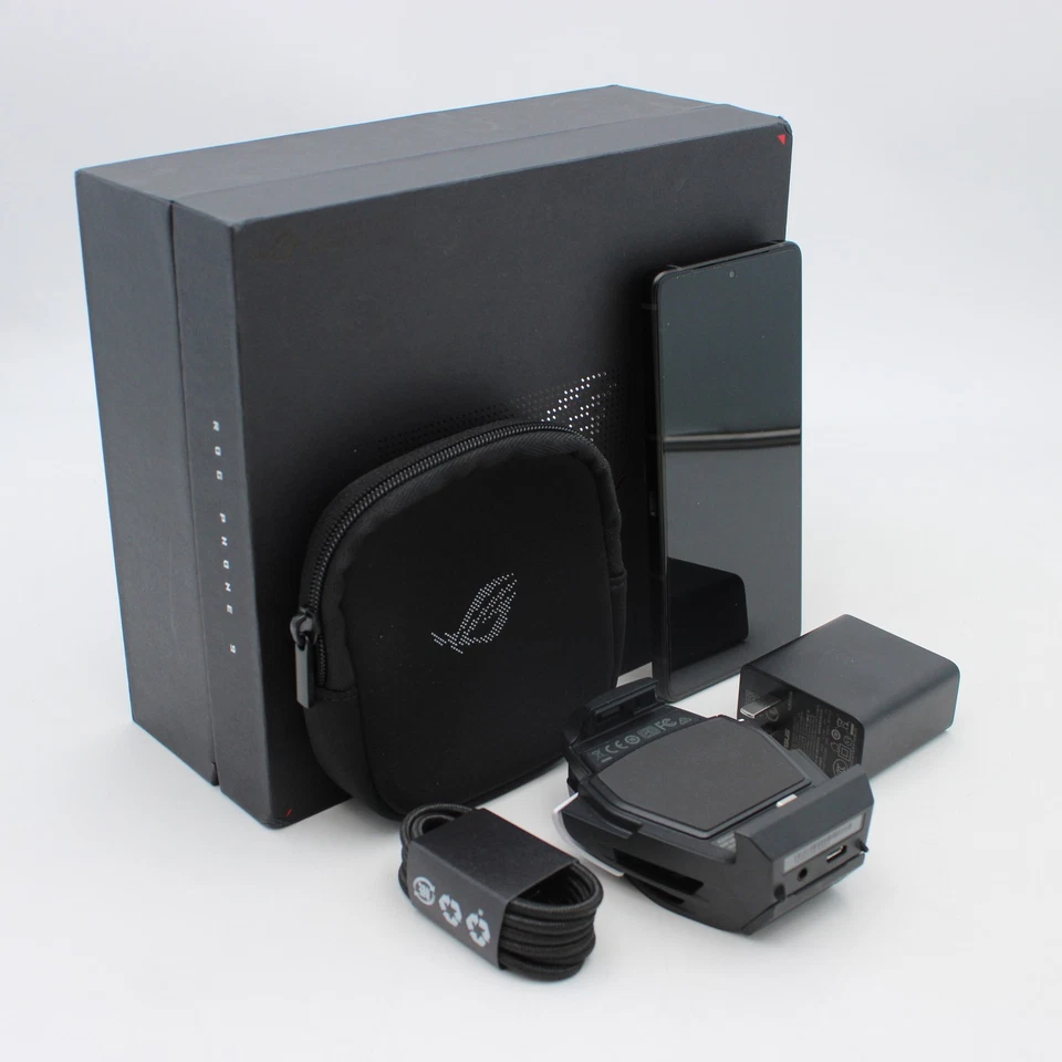 ASUS ROG Phone 9 Pro 90AI00S3-M00030 1TB | Preto | GSM DESBLOQUEADO  - Imagem 1 de 4