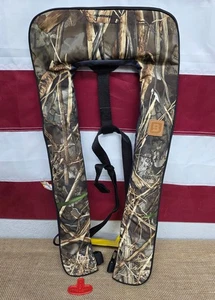 Bluestorm Cirrus 26 Inflatable Life Jacket USCG Type V PFD, MAX5 Hunting Camo - Picture 1 of 3