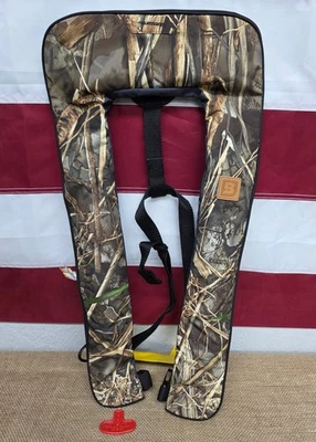 Bluestorm Cirrus 26 Inflatable Life Jacket USCG Type V PFD, MAX5 Hunting Camo - Image 1 of 3