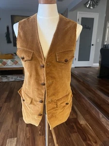 vtg Brown 70s corduroy vest, wood buttons unisex - Picture 1 of 9